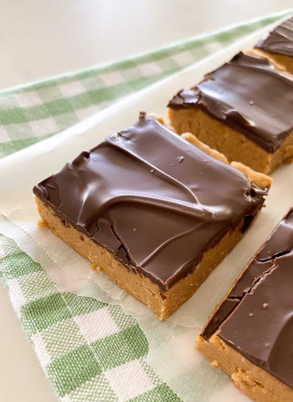 no bake peanut butter bars cut into squares