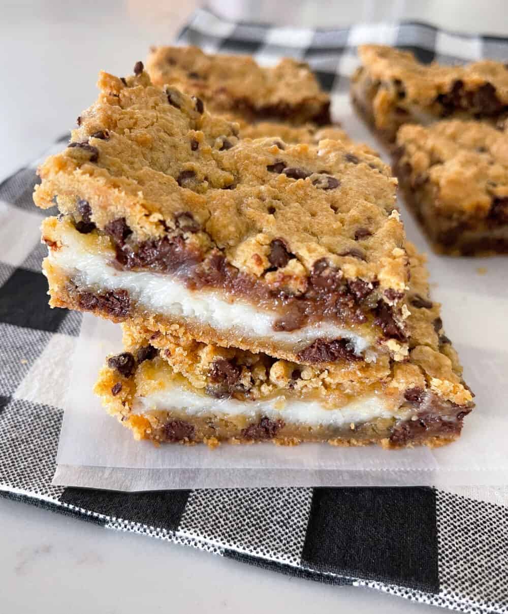 baked cheesecake bars cut in squares