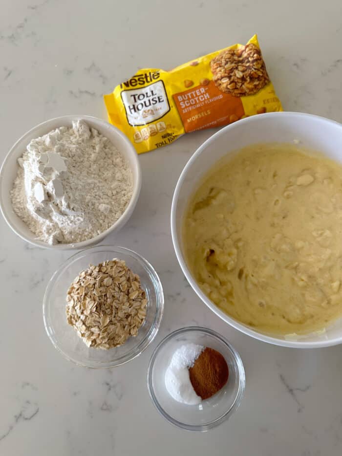 banana bread recipe wet ingredients in mixing bowl