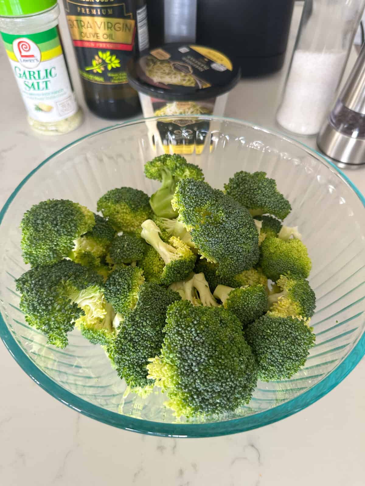 broccoli florets in large mixing bowl