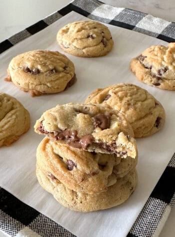 air fryer cookies on parchment paper