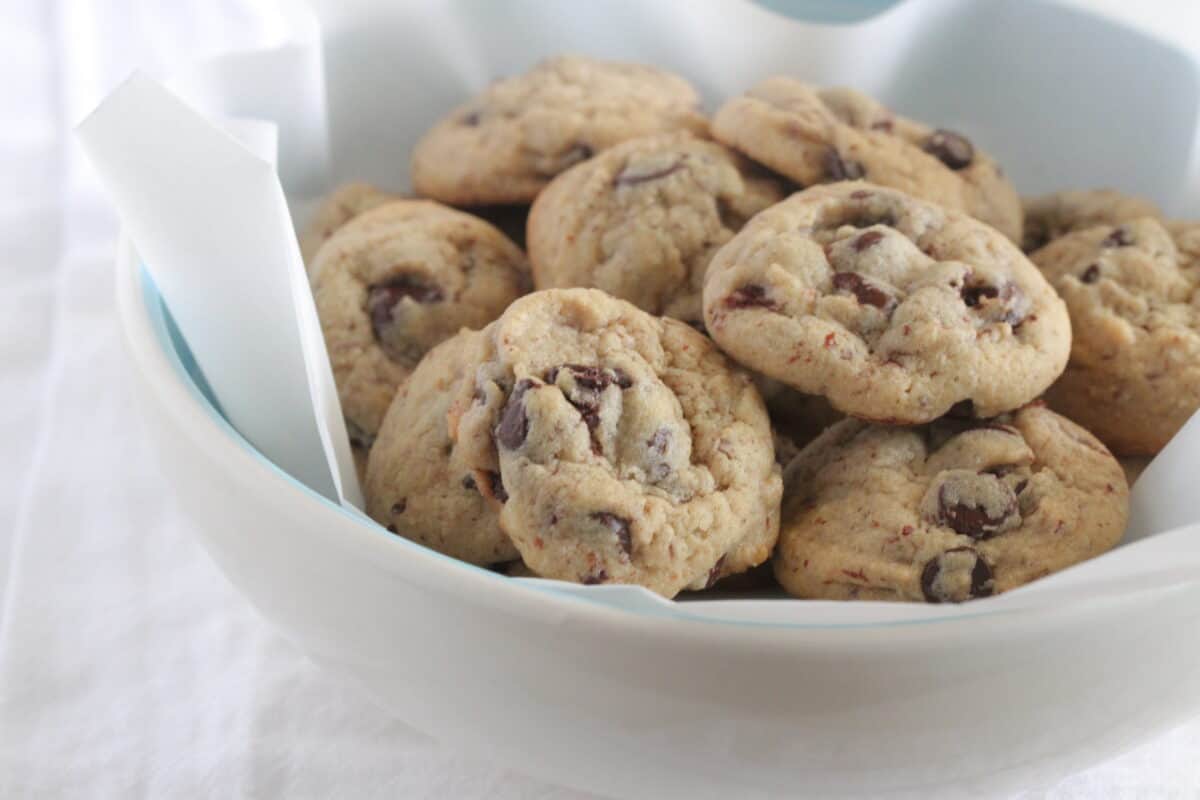 healthy chocolate chip cookies in serving bowl
